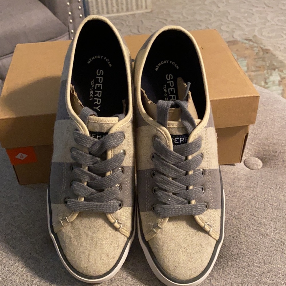 Sperry “Pier View” striped wool grey sneakers NIB